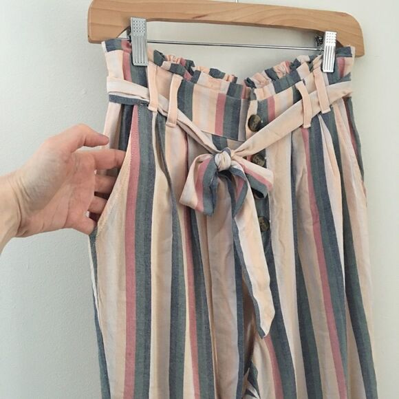 American Eagle pastel stripe paper bag pants | Size Small - Picture 4 of 8
